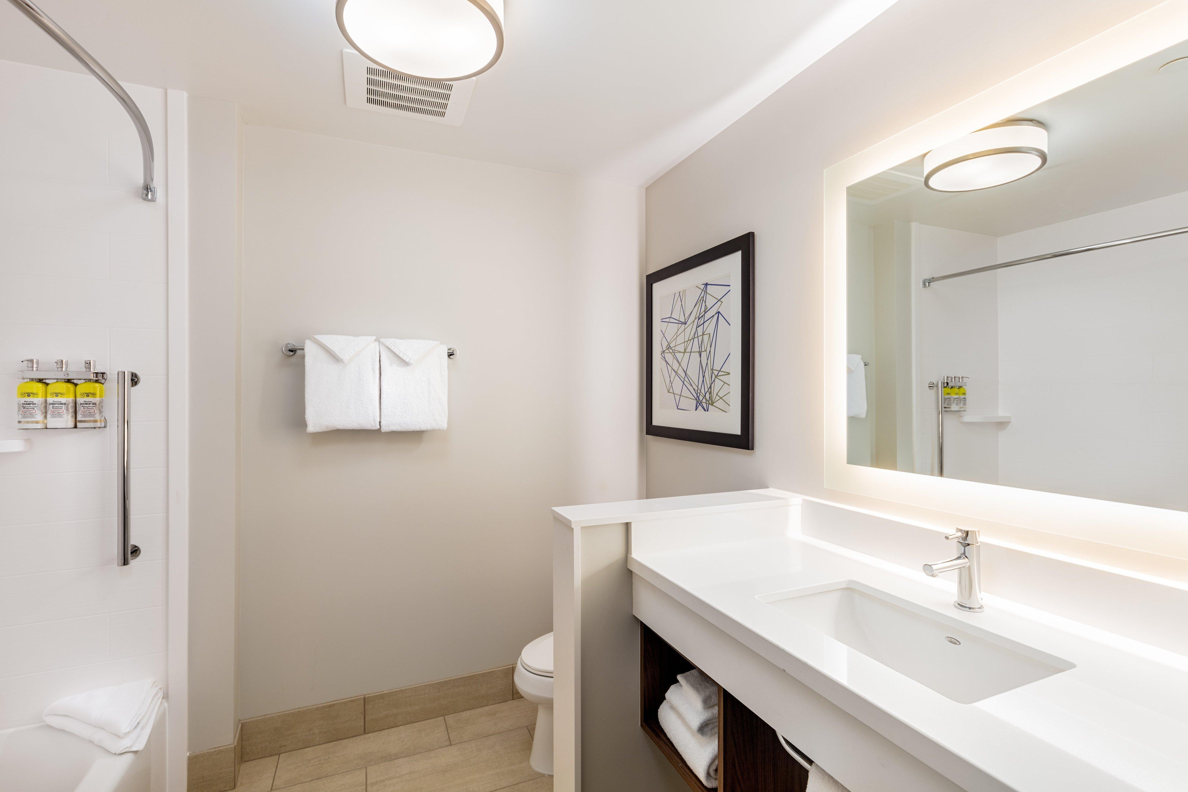 Express & - - Riverside By Ihg 3*